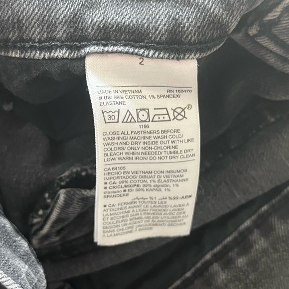 Old Navy Gray Jean Shorts Distressed Frayed Hem - Picture 7 of 7